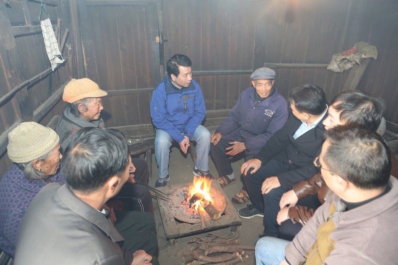 巖灣留下湘電情.JPG